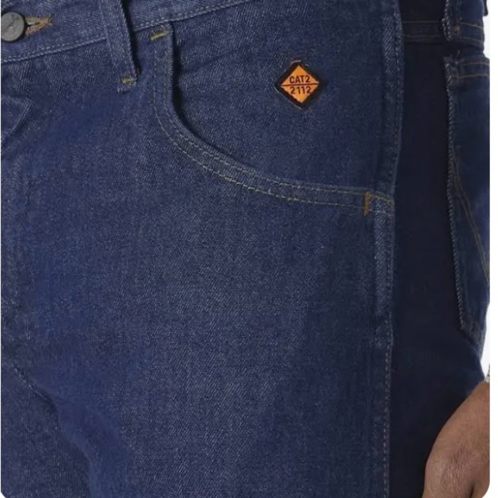 Wrangler flame resistant Jeans NEW Size 34x32 Regular Fit Men’s Dark wash Denim - Picture 5 of 9